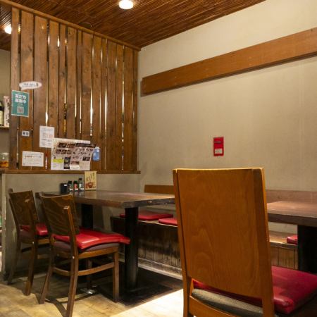 [2 minutes walk from Sannomiya Station on each line] Sannomiya Station Chika Izakaya ``Yooya'' has seats available for various occasions.This wooden, relaxing private room-style box seat can accommodate up to 2 people x 6 groups.*If you wish to use this service, please contact our staff for details.[Sannomiya Izakaya All-you-can-drink]