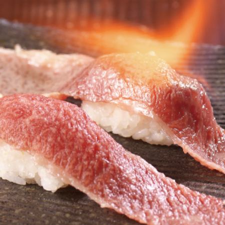 神戸牛の炙り肉寿司　一貫