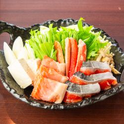 Ishikari Seafood Hotpot with Salmon and Miso (1 serving)