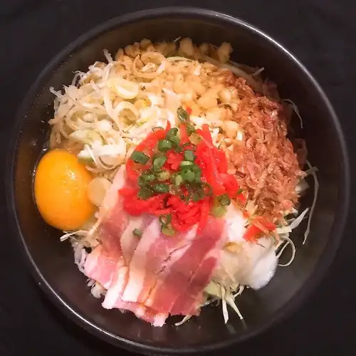 ぎょうざ天(ぎょうざダレ)/豚玉天/ねぎ塩豚天/ガーリック豚天/赤鬼天(激辛)　各