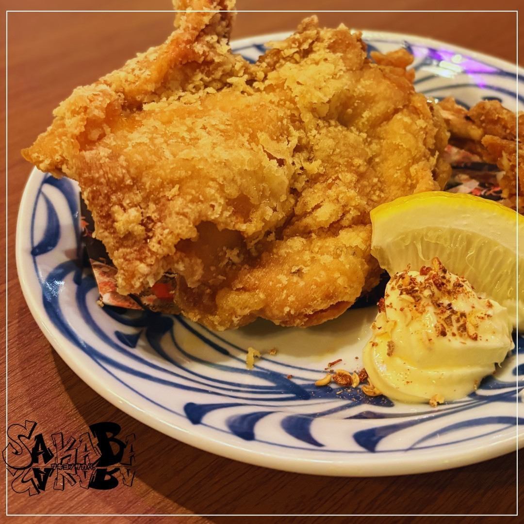 Their specialty bone-in chicken is marinated overnight in salt water to make the meat juicy!