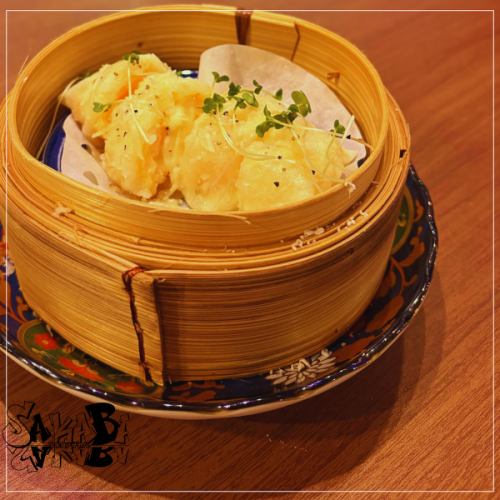 Various steamed dishes