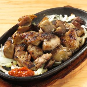 <Fire! Local Chicken> Miyazaki-style charcoal-grilled thigh