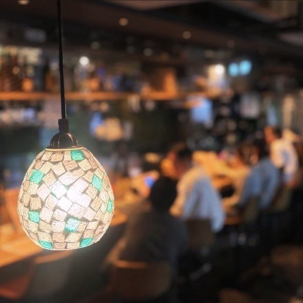 我們提供只有在千葉才能找到的原創菜餚,從適合佐酒的小吃到豐盛的收尾菜,應有盡有。