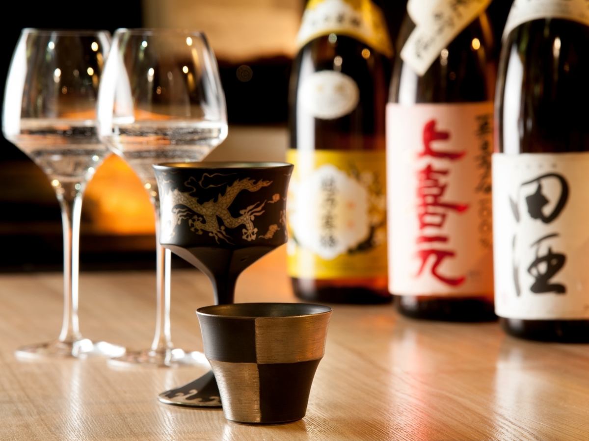 One cup of local sake purchased directly from the brewery 390 yen (excluding tax) Premiums such as rice field sake