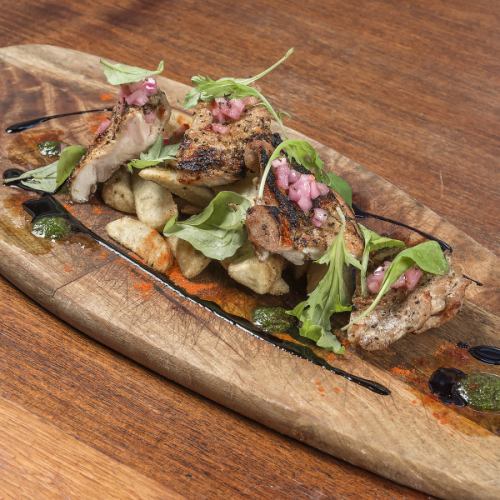 3種類のお肉、炭火焼盛り合わせ(2～3人前)