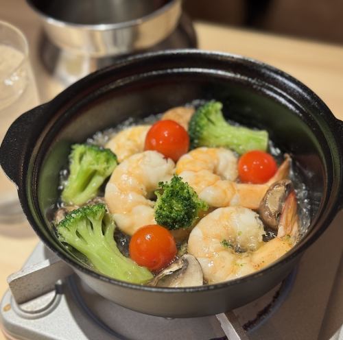 絶品アヒージョを堪能◎