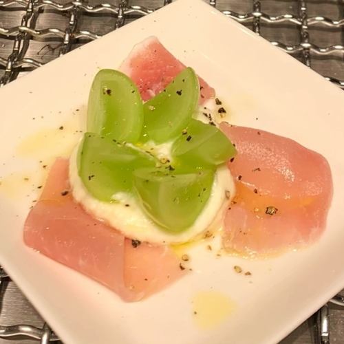 馬斯喀特生火腿乳酪