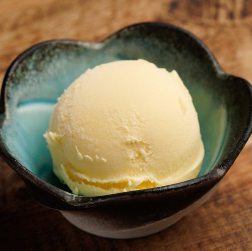 Vanilla Icecream