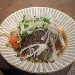 茹で牛たんポン酢