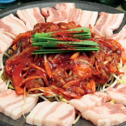 韓国料理定番の【サムギョプサル】も◎
