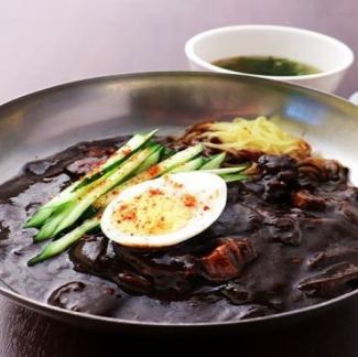 Jajang noodles