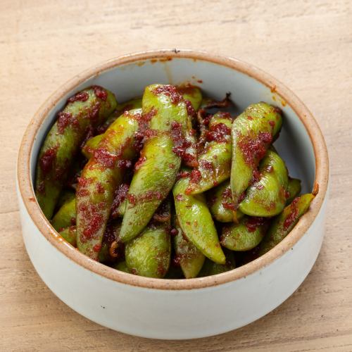 Fried edamame with kimchi