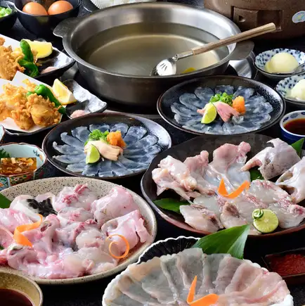 Exquisite! Pufferfish with milt! [Tiger Pufferfish Premium Full Course] 9 dishes including grilled pufferfish, sashimi, and milt - 9800 yen (tax included)