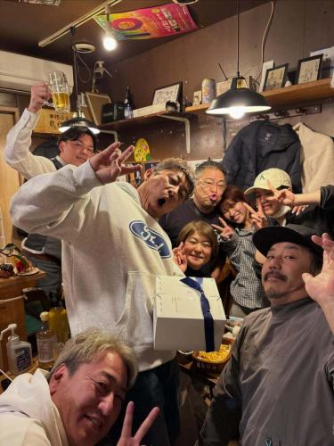 鳥作まると夢ペンギン村茨木店の周年大感謝祭
のお祝い😊ありがとうございました😭
これからも両店舗、頑張っていきますので
スタッフ一同、よろしくお願いします♪
#茨木市
#焼き鳥
#周年
#鳥作まる夢ペンギン村
#茨木グルメ