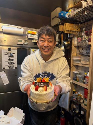 鳥作まると夢ペンギン村茨木店の周年大感謝祭
のお祝い😊ありがとうございました😭
これからも両店舗、頑張っていきますので
スタッフ一同、よろしくお願いします♪

#茨木市
#焼き鳥
#周年
#鳥作まる夢ペンギン村 
#茨木グルメ