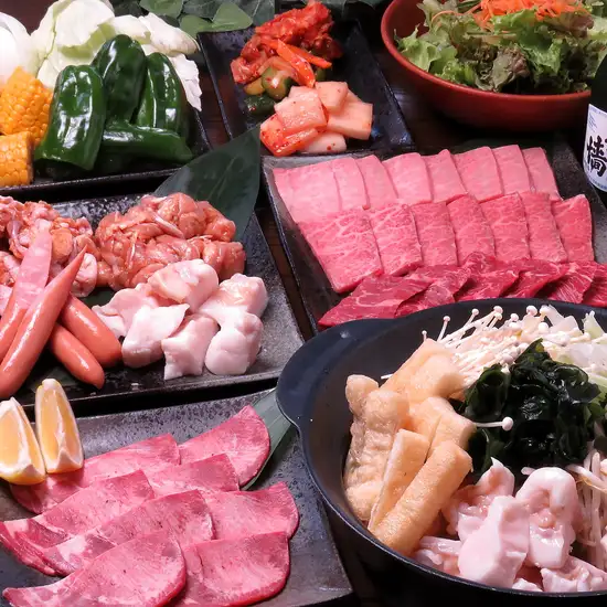 コースは幅広くご用意『肉がうまい』が自慢の料理をご堪能下さい