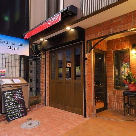 [1 minute walk from Shin-Maruko Station, near the station] 1 minute walk from Shin-Maruko Station! This is an authentic Japanese-style and creative izakaya restaurant, so please come and visit us at least once.