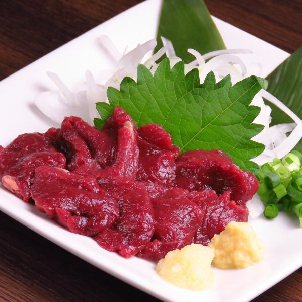 [Our recommended a la carte horse meat] Horse sashimi