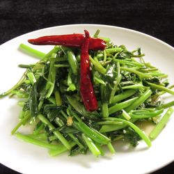 Stir-fried empty heart vegetables