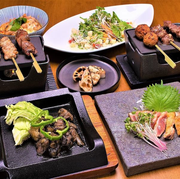 【从这个开始！】如果你来连东，“连都套餐”包括炭烤大腿在内的10道菜，3,520日元（含税）。