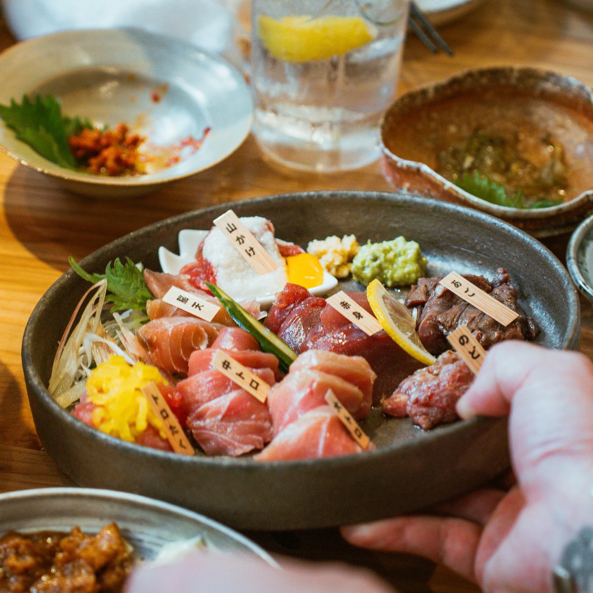 11時半から営業しておりますので、昼のみに是非ご利用ください。