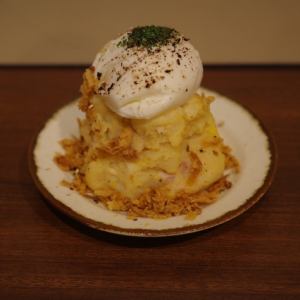 大人のポテトサラダー半熟卵のせー