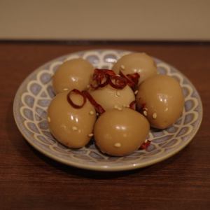どんぐり（8個）