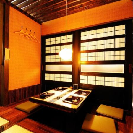 正宗的日本料理非常适合娱乐和用餐！还提供私人房间