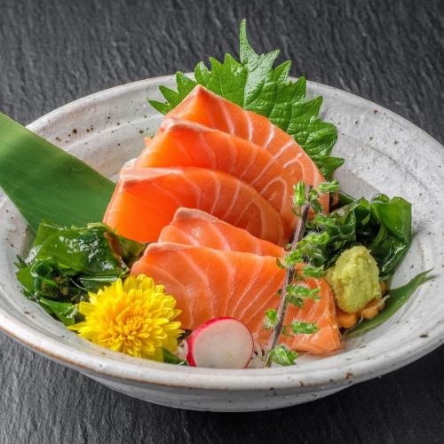 Bluefin tuna lean sashimi/salmon sashimi