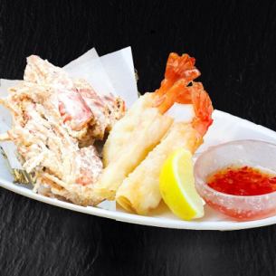 Shrimp Spring Rolls with Sweet Chili Sauce