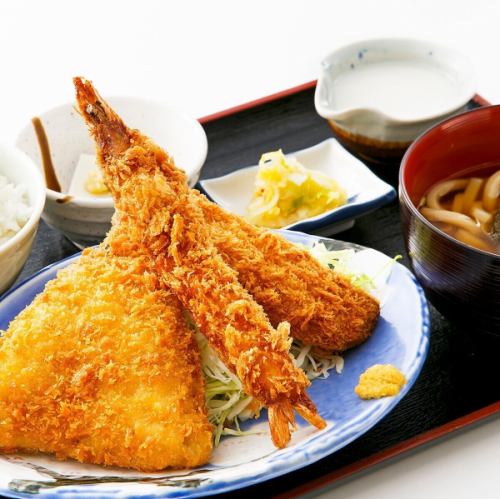 [Lunch only] Large-sized fried horse mackerel set meal / Mixed fried seafood set meal