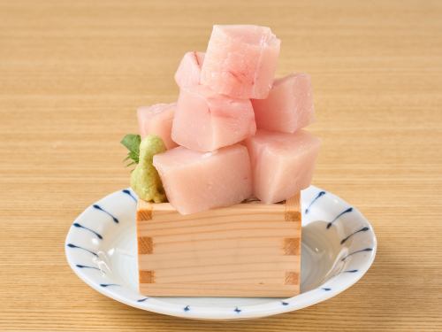 [まぐろ] 白ブツ枡盛り