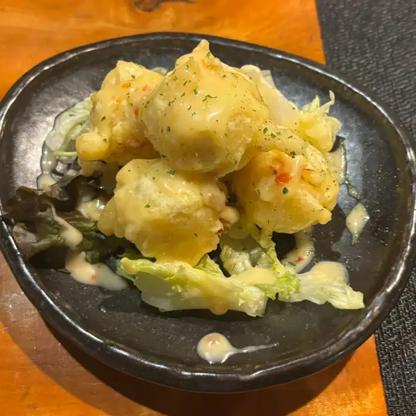 【サクとろ食感がクセになる贅沢海老マヨ！】クリーミーエビマヨボール(4個)680円（税込）