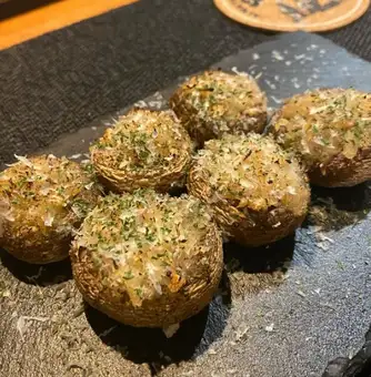 합법 속삭이는 버섯