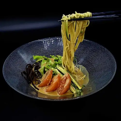 胡麻酢冷麺