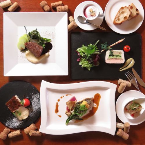 2 hours all-you-can-drink 6 dishes from 5,500 yen!
