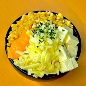 Three kinds of cheese monja