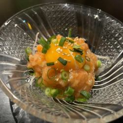 三文魚Yukke