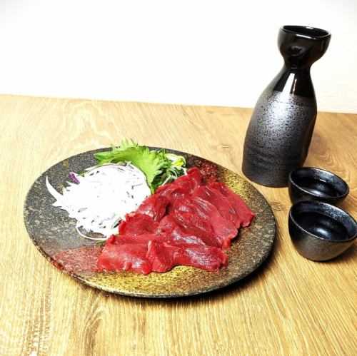馬刺し