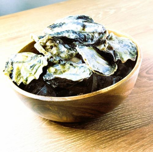 長崎産　牡蠣　１個