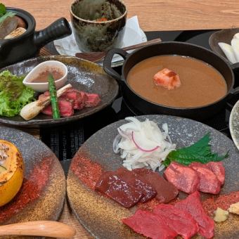 【ボリュームたっぷり♪】絶品の贅沢馬刺しと桜鍋の特別『てっぺんコース』！全8品　7000円♪