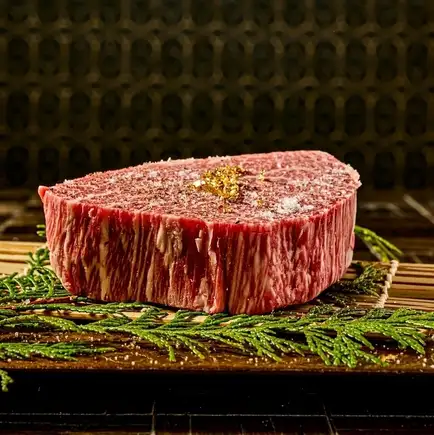 【早期予約がお得】大切なご会食に|神戸牛金字塔コース 飲み放題付 15,000円(税込)