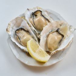 Steamed oysters (1 pc)
