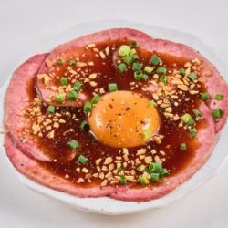 beef tongue yukhoe