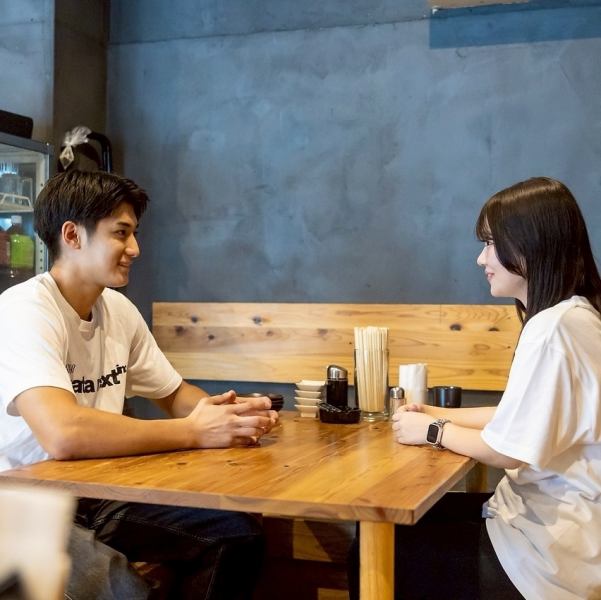 【団体様歓迎の掘りごたつ席】当店自慢の畳の掘りごたつ席では、団体様の利用も歓迎しております◎畳で絶品の海鮮料理と日本酒・焼酎等のお酒を心行くまでお楽しみください♪