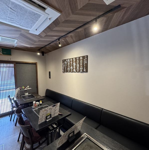 4.5名様用の鉄板テーブル3台ございます！