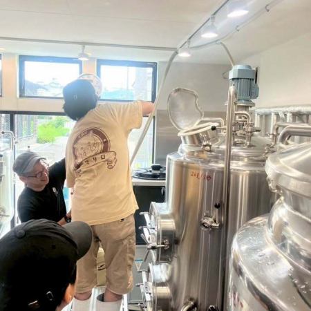 新しいビール開栓して