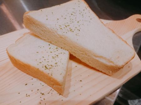 ベイクアップのパン