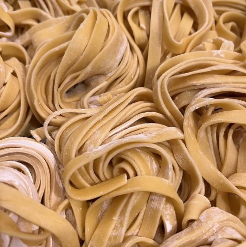 自家製の生パスタ